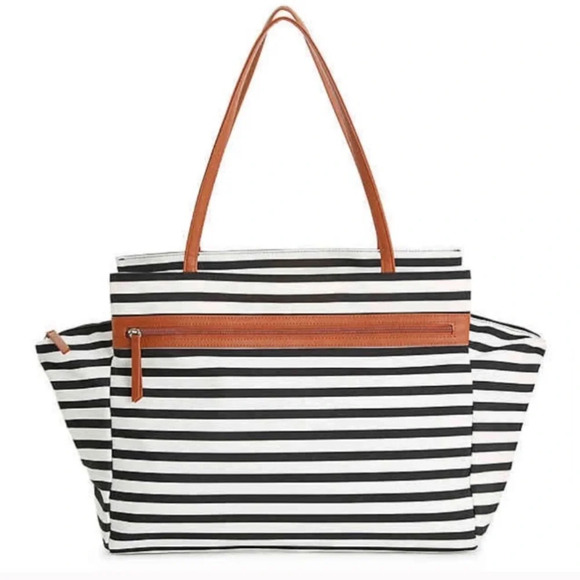 Overnight travel tote - Picture 1 of 10